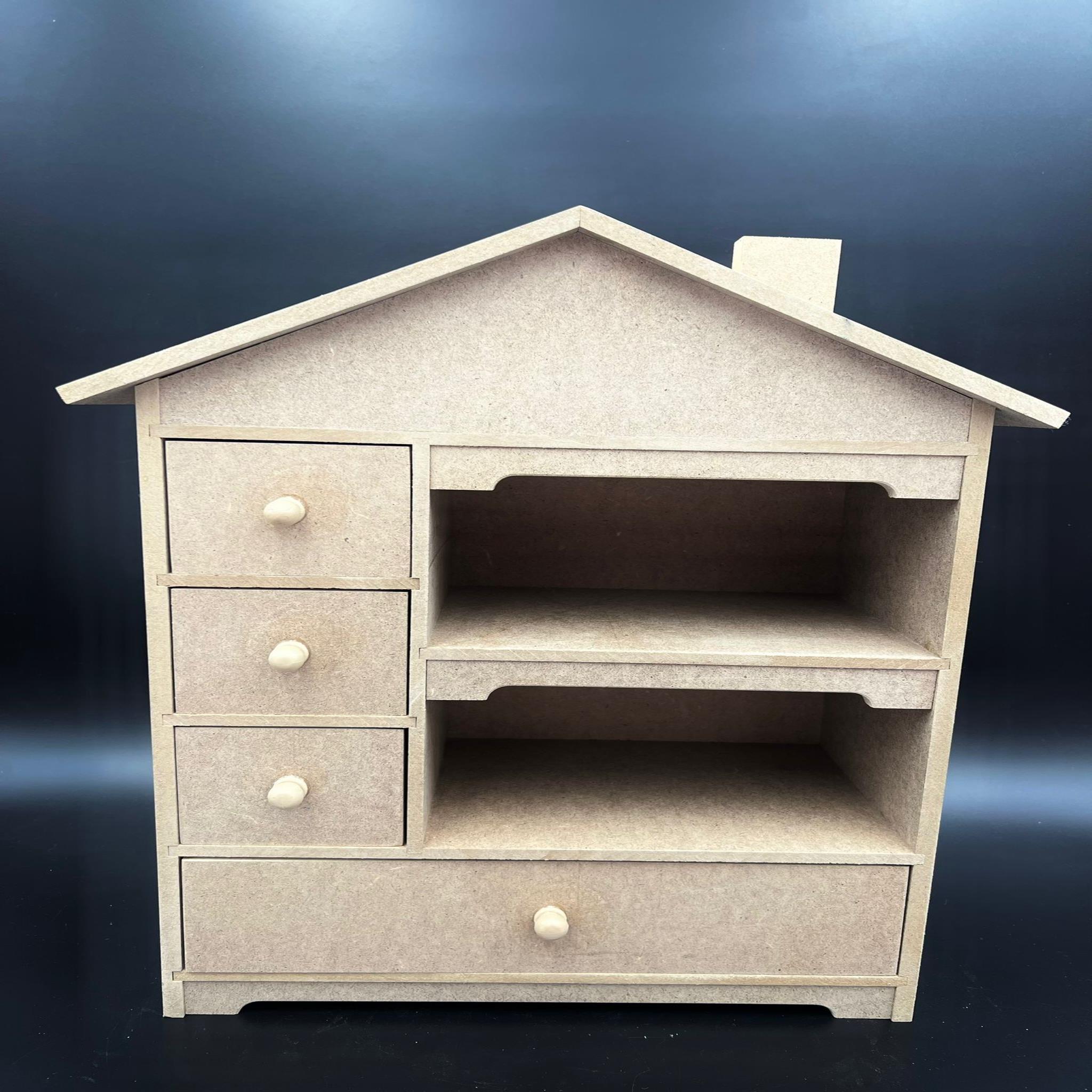 Ahşap çekmeceli ev kutu resmi